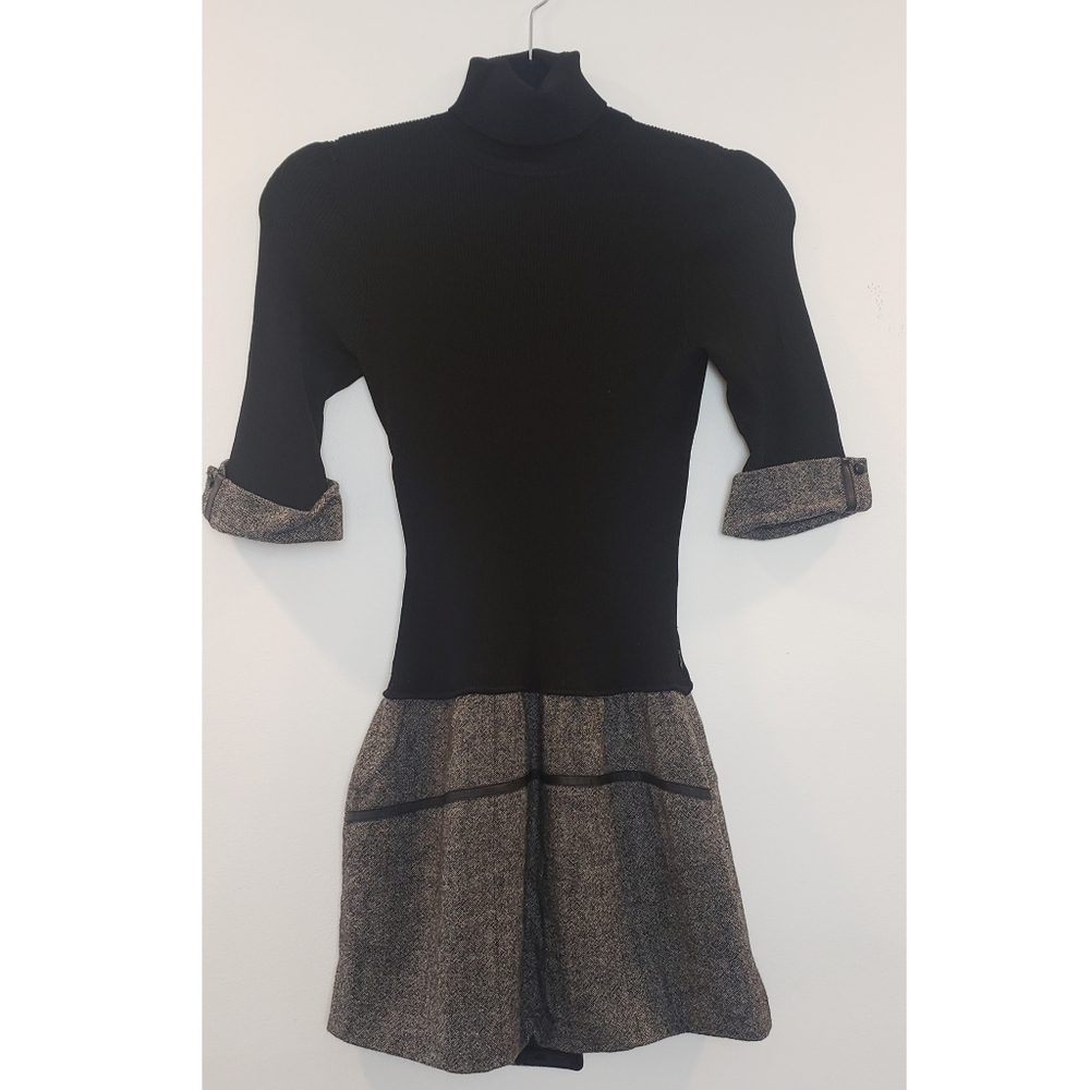 Sheek Bebe Black and Gray Dress
Size M